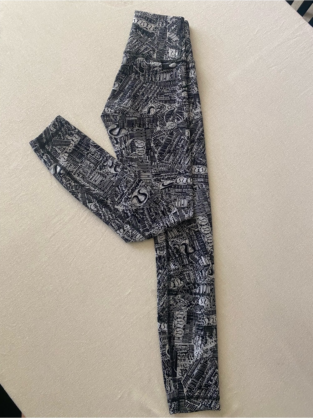 Lululemon Wunder Train HR Full Length Legging Tear it Up Alpine Size 2 Like New